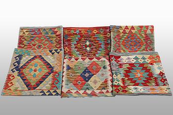 Kuddar, 6 st, Kelim, ca 40 x 40 cm.