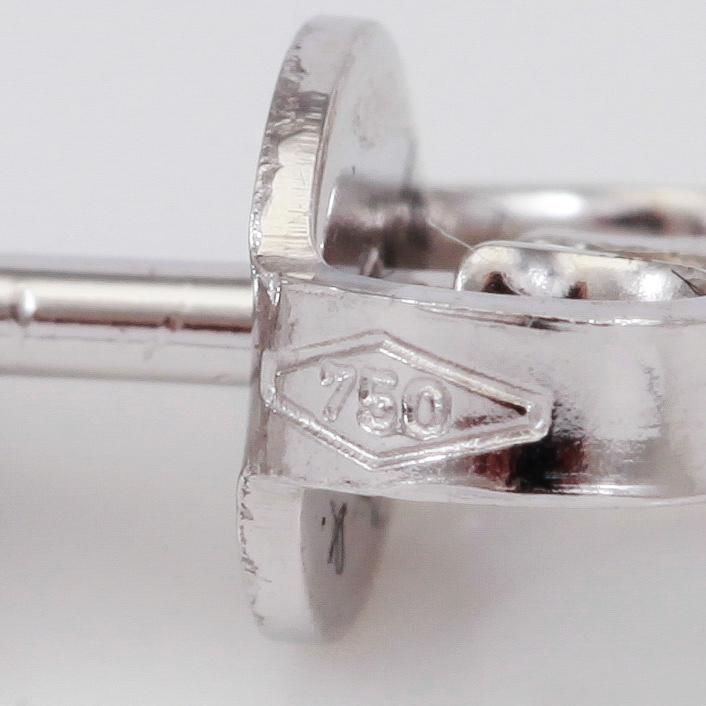 ÖRHÄNGEN, 1 par, solitära briljantslipade diamanter totalt ca 0,74 ct.