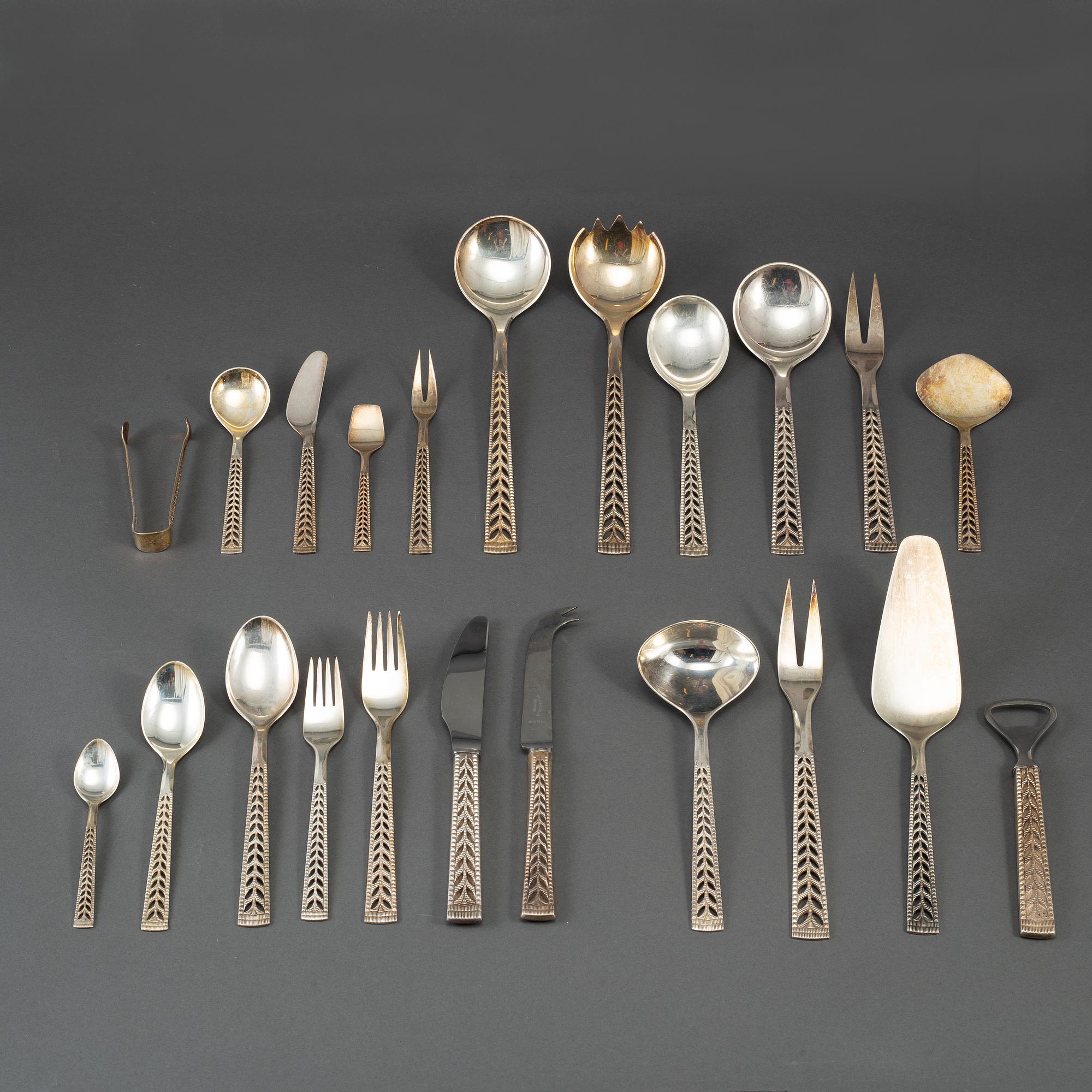 114 psc 830 silver cutlery, Norway 20th century.