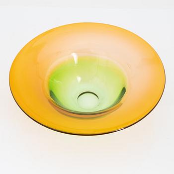 Kerttu Nurminen, skål, glas, Nuutajärvi Notsjö, 1900-talets sista kvartal.