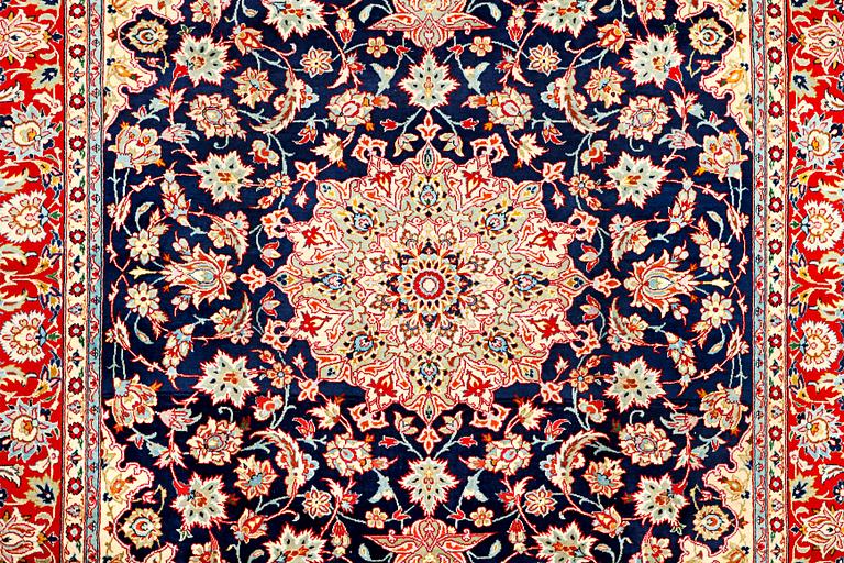 Matta, Sarough, ca. 365 x 257 cm.