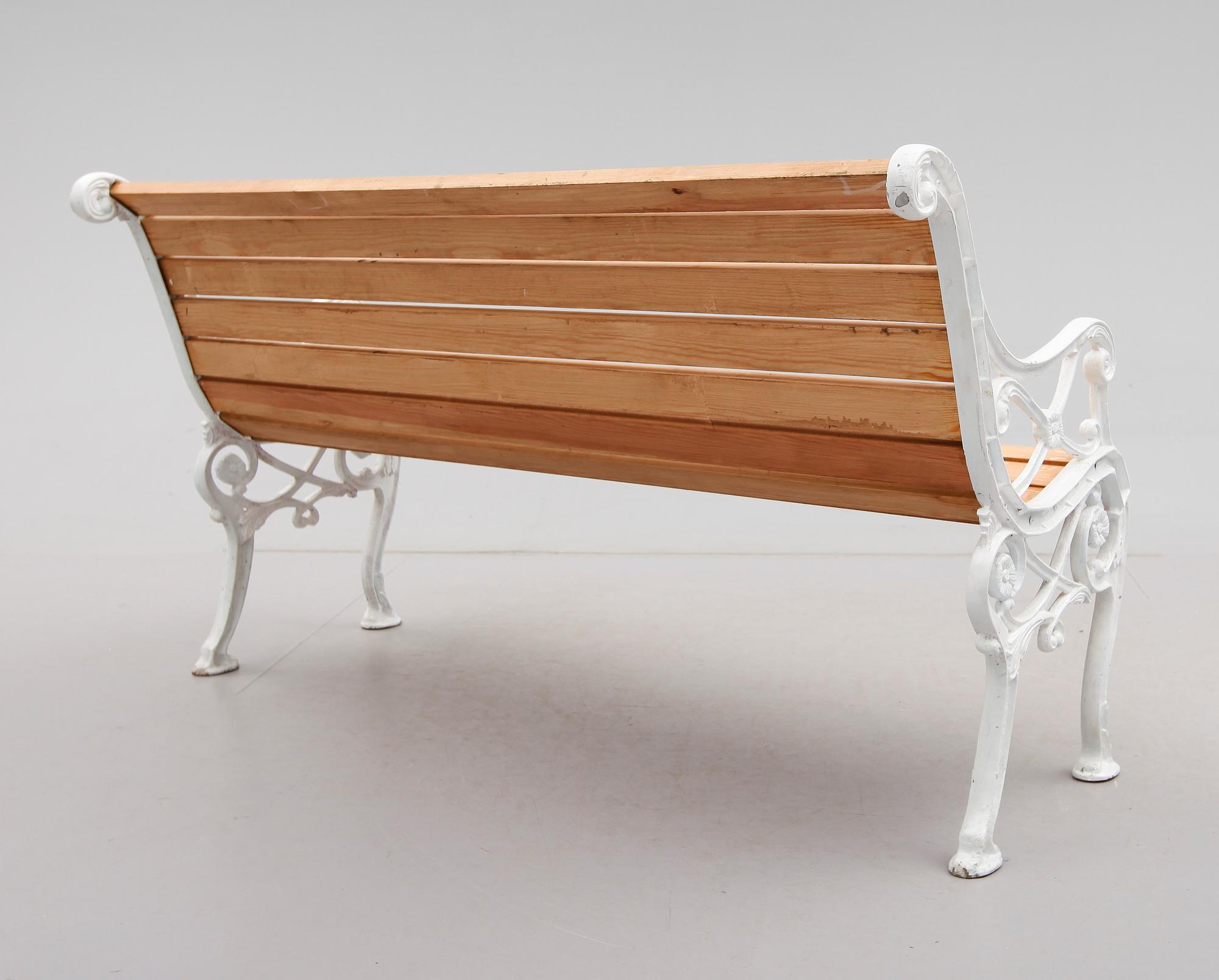 TRÄDGÅRDSSOFFA, 1900-talets andra hälft.