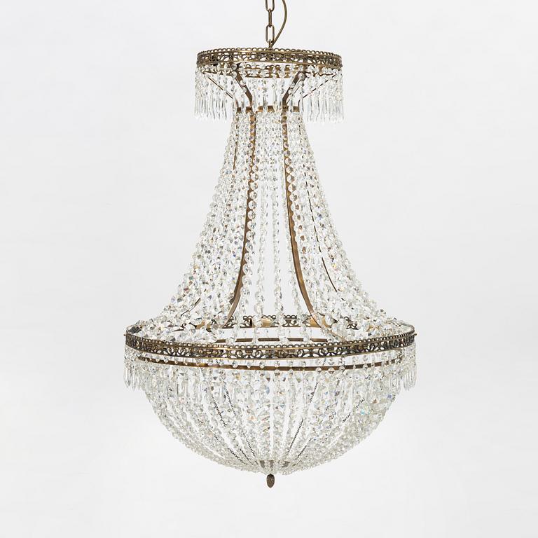 A Gustavian style chandelier, 21st Century.