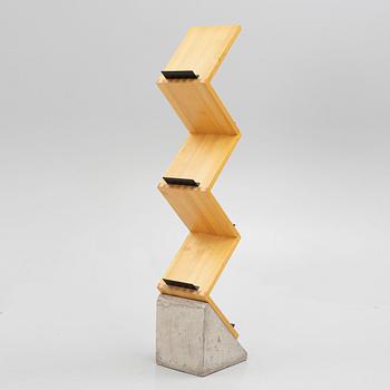 Jonas Bohlin, magazine rack, "Zink", Källemo, Värnamo.