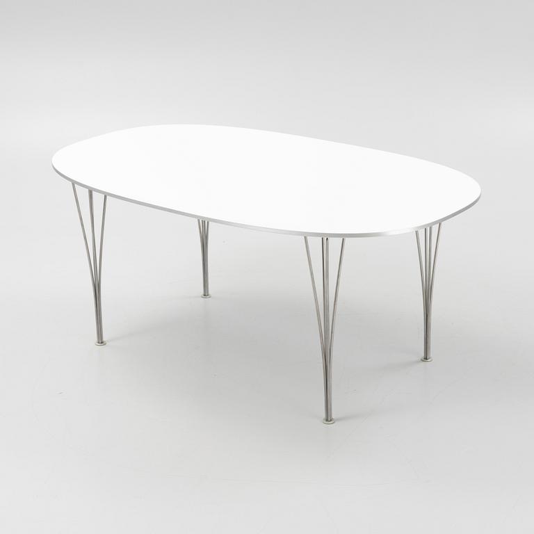Bruno Mathsson & Piet Hein, a 'Superelliptical' dining table from Fritz Hansen Denmark, dated 2017.