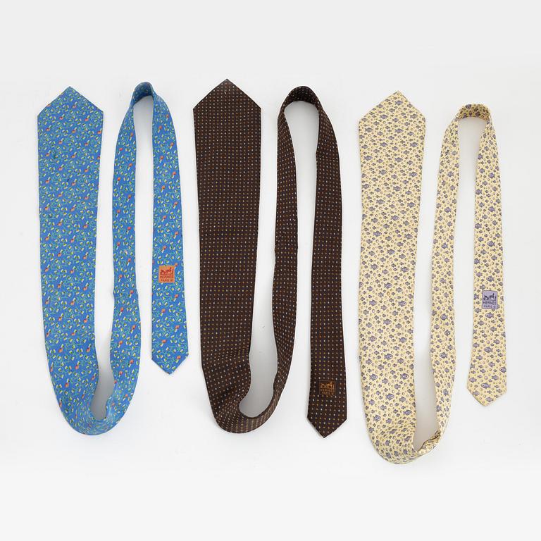 Hermès, three silk ties.