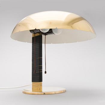 A mid 20th century '9228' table lamp for Idman Finland.