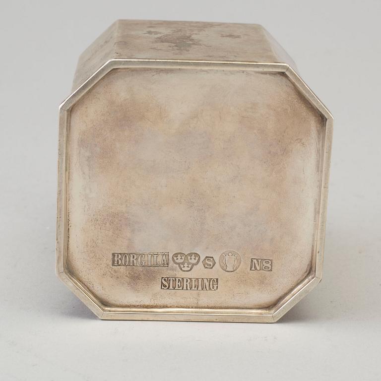 ATELIER BORGILA, tobaksburk med press, sterlingsilver, Stockholm, 1939.