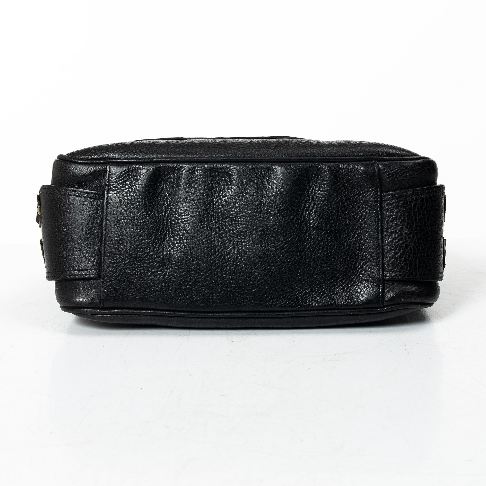 Mulberry, a leather bag.