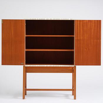 Josef Frank, a cabinet model 2192, Firma Svenskt Tenn, post 1985.