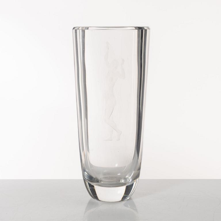 Edvin Öhrström, a glass vase, Orrefors 1942.