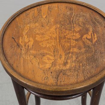 A PAIR OF BENTWOOD BAR STOOLS FROM THE FIRST HALF OF 20TH CENTURY.