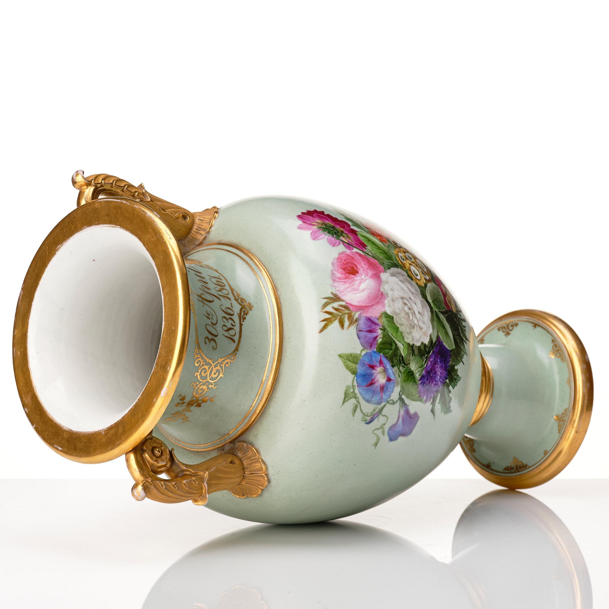 Praktvas, porslin. Royal Copenhagen, Danmark, 1800-tal.