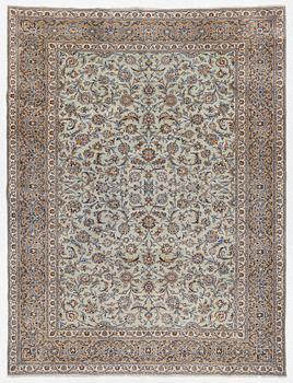 Carpet, Keshan, approx. 390 x 298 cm.