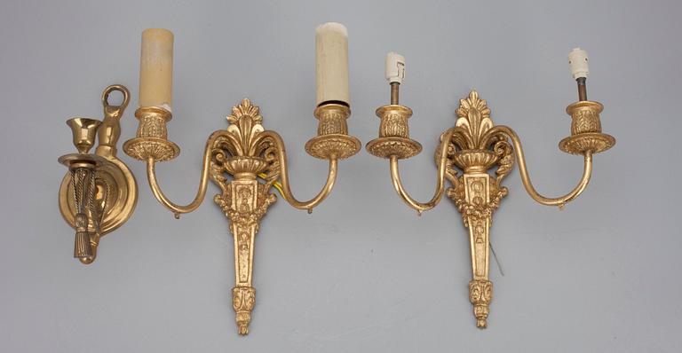 LJUSSTAKAR, mässing, bl.a. Skultuna (1800-tal), samt LAMPETTER, metall och mässing. 1900-tal.