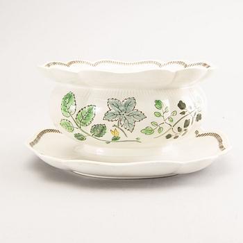 Arthur Percy, a 56-piece creamware dinner service 'Christina', Gefle.