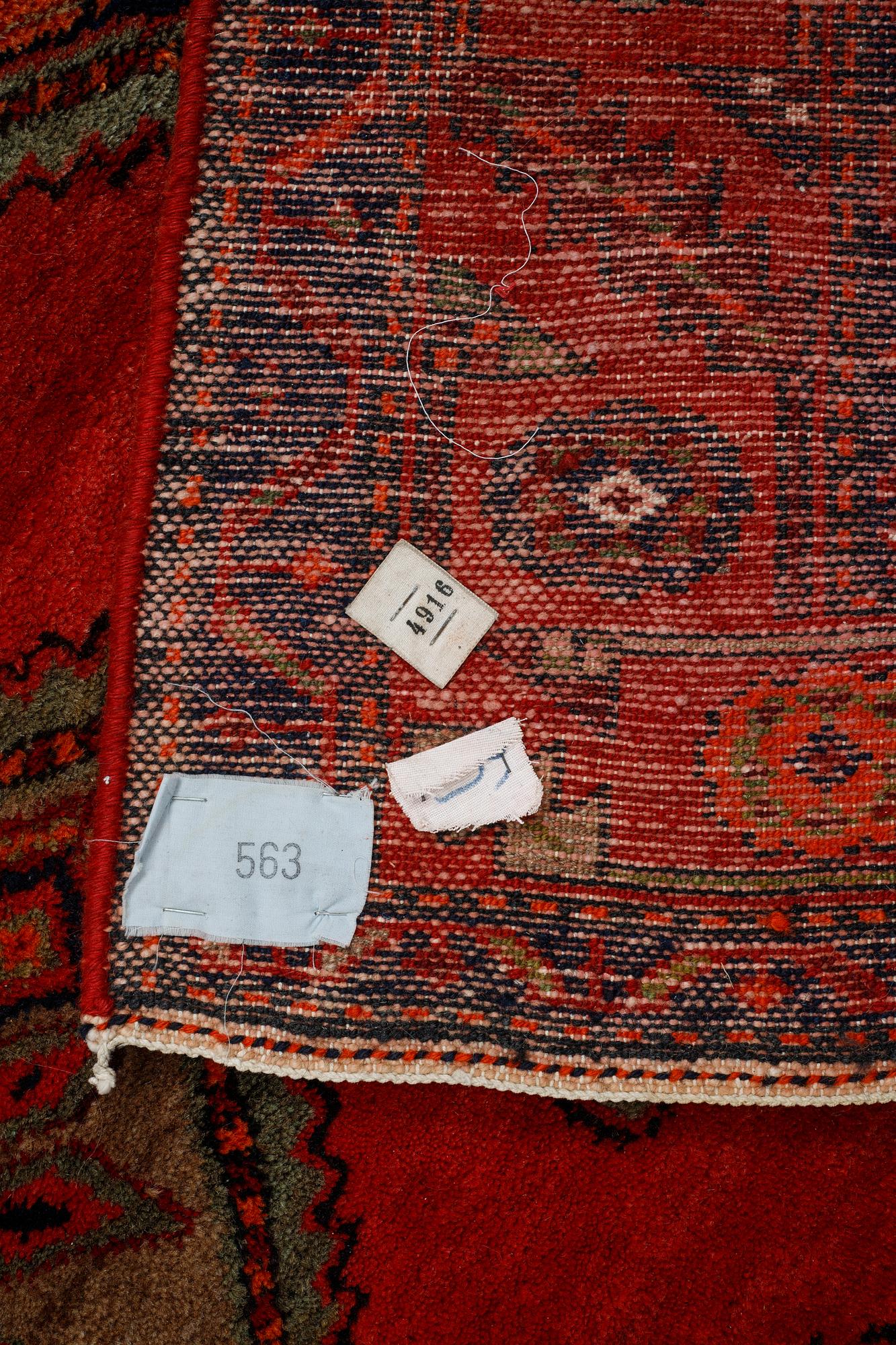A rug, Old, Zaghe, ca 220 x 137 cm.
