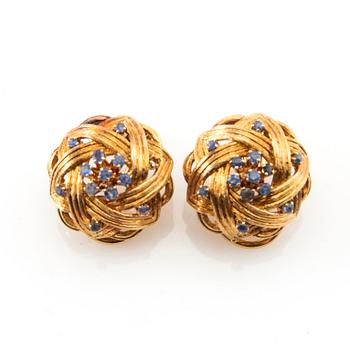 Earrings, a pair of 18K gold with sapphires, Garavelli Valenza Italy.
