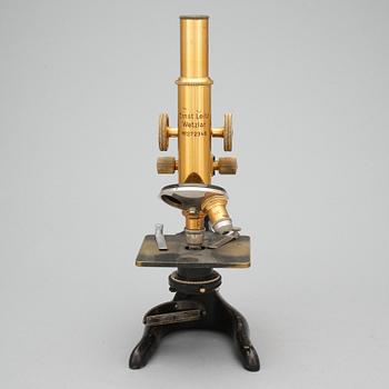 MIKROSKÅP, Ernst Leitz, Wetzlar, 1900-talets första kvartal.