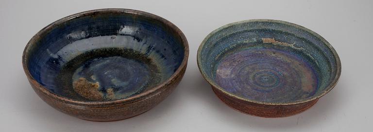 SKÅLAR, 2 st, keramik, Lisa Hallamaa samt Raija Tuumi.