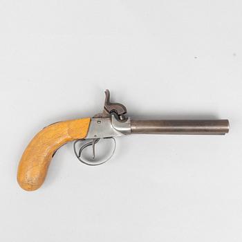 Percussion pistols 2 pcs, double-barrelled. Second half of the 19th century.