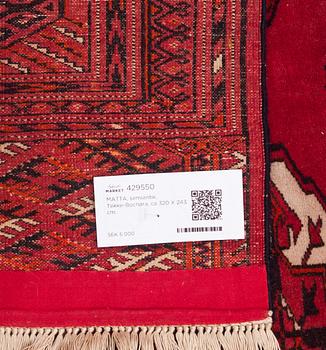 MATTA, semiantik, Tekke-Bochara, ca 320 X 243 cm.