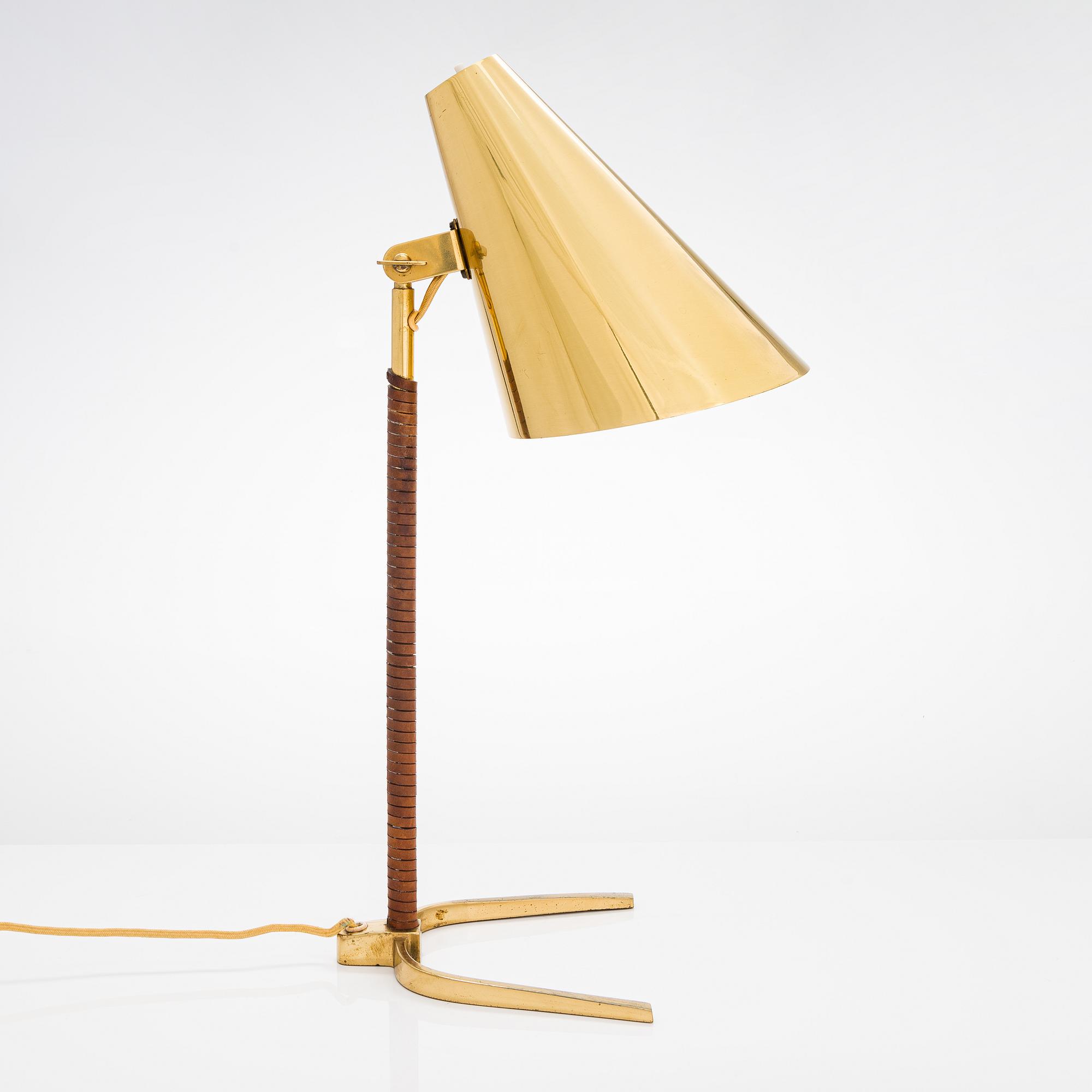Paavo Tynell, bordslampa, modell 9225 Taito 1950-tal.