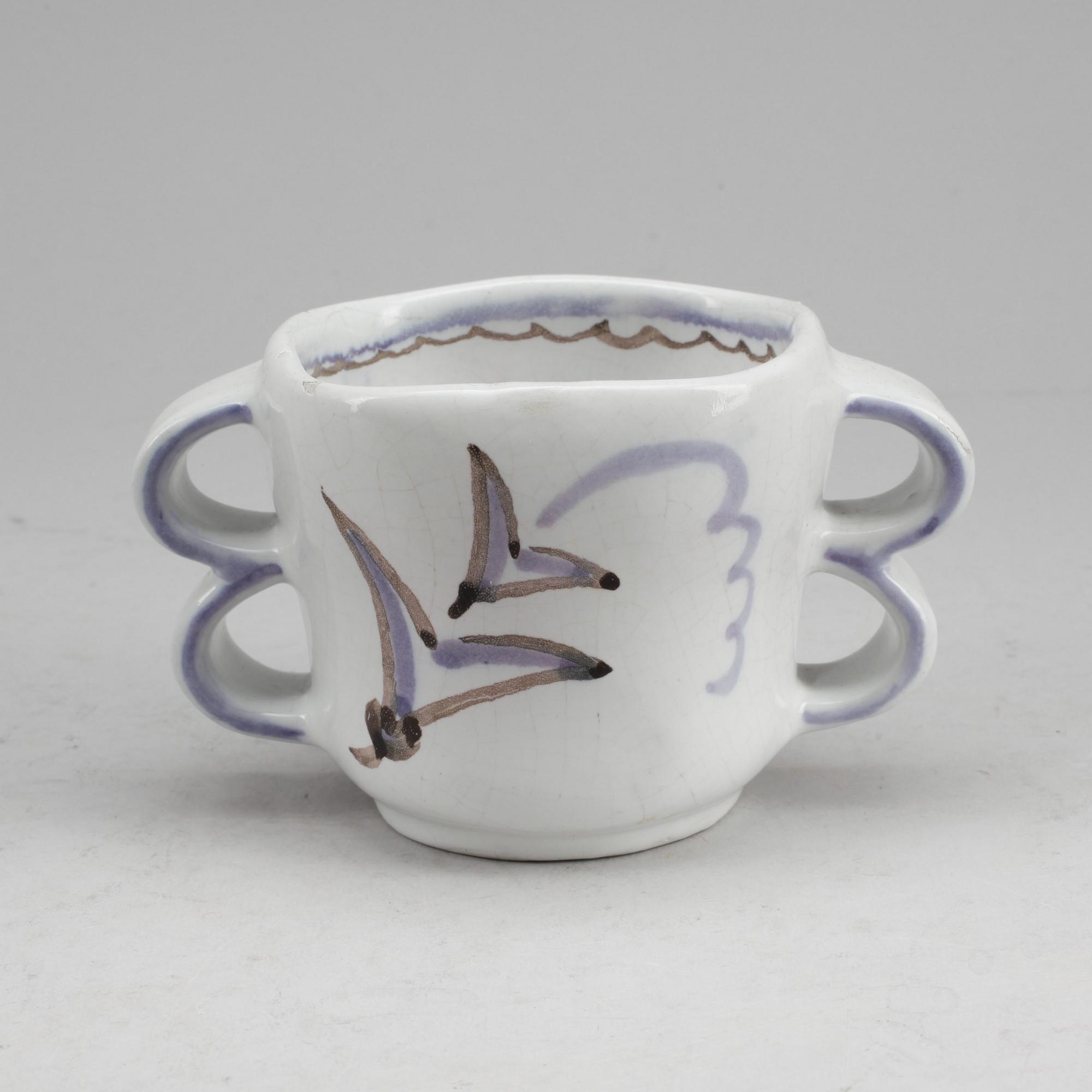 MUGG samt SKÅL MED LOCK, fajans, 2 delar, Wilhelm Kåge, uniksignerade.