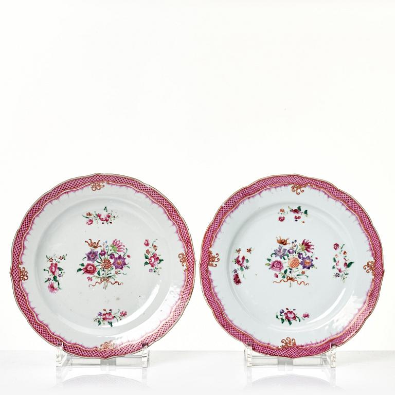 Tallrikar, sex stycken, kompaniporslin. Qingdynastin, Qianlong (1736-95).