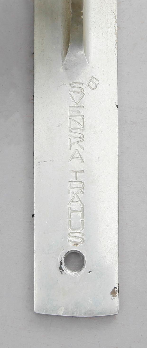 HATTHYLLA, märkt Svenska Trähus, 1900-talets första hälft.