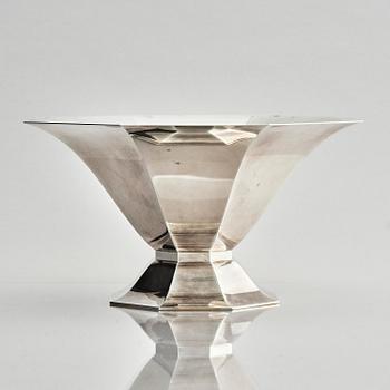 Wiwen Nilsson, a sterling silver bowl on foot, Lund, Sweden 1942.