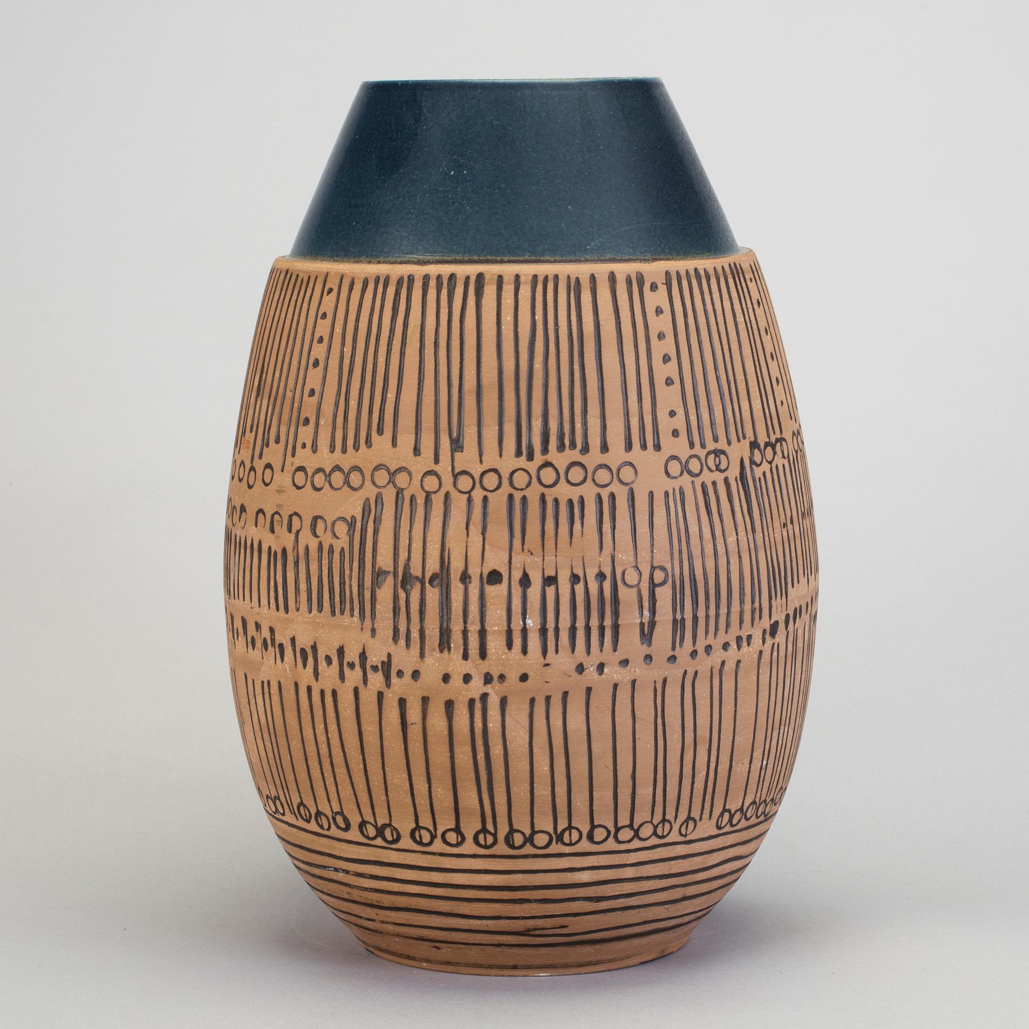 LISA LARSON, vas, stengods, Gustavsberg.