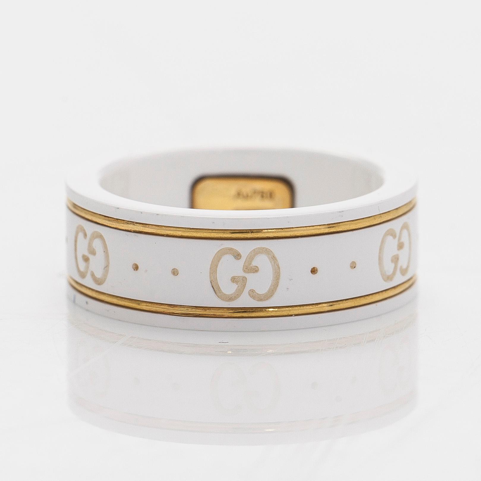 Gucci, sormus, "Icon", valkoista zirkonia ja 18K kultaa.