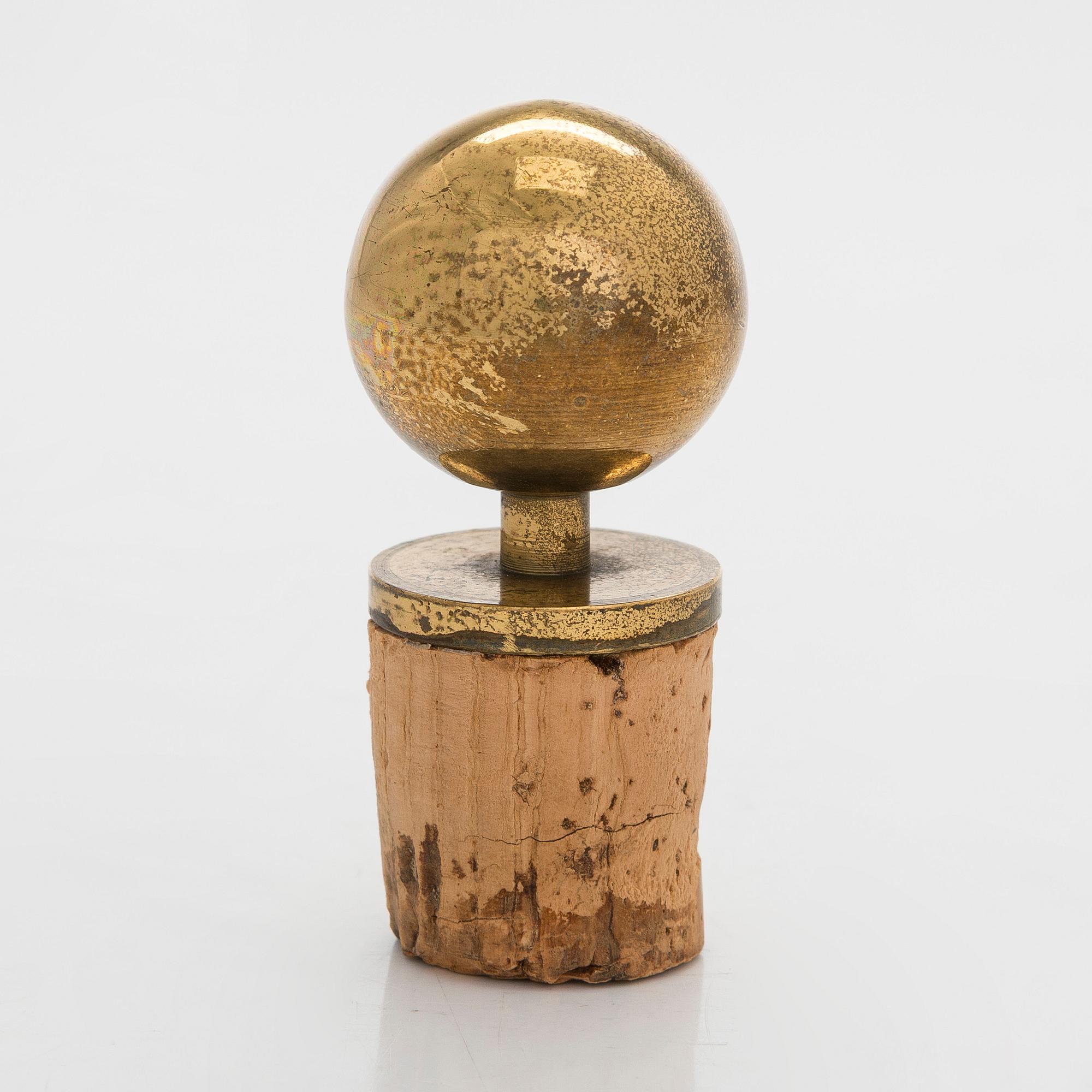 Tapio Wirkkala, karahvi, tilaustyö, signeerattu Tapio Wirkkala. Iittala/Kultakeskus, 1960-luku.
