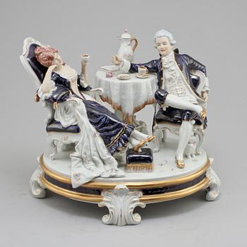 FIGURIN, porslin, Royal Dux, 1900-talets andra hälft.