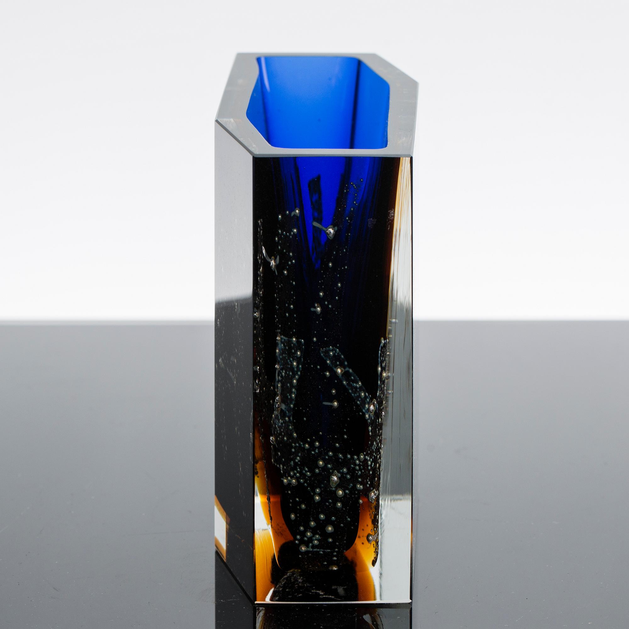 VAS, glas, Pavel Hlava, Bohemia, Tjeckoslovakien, etsad signatur samt etikett.