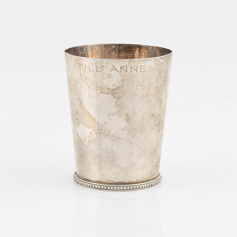 Wiwen Nilsson, bägare, silver, Anders Nilsson, Lund, 1941.