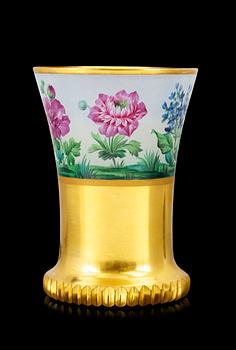 An Empire gilded and painted beaker, circa 1820-30, possibly by Anton Kothgasser´s manufactory, Vienna.