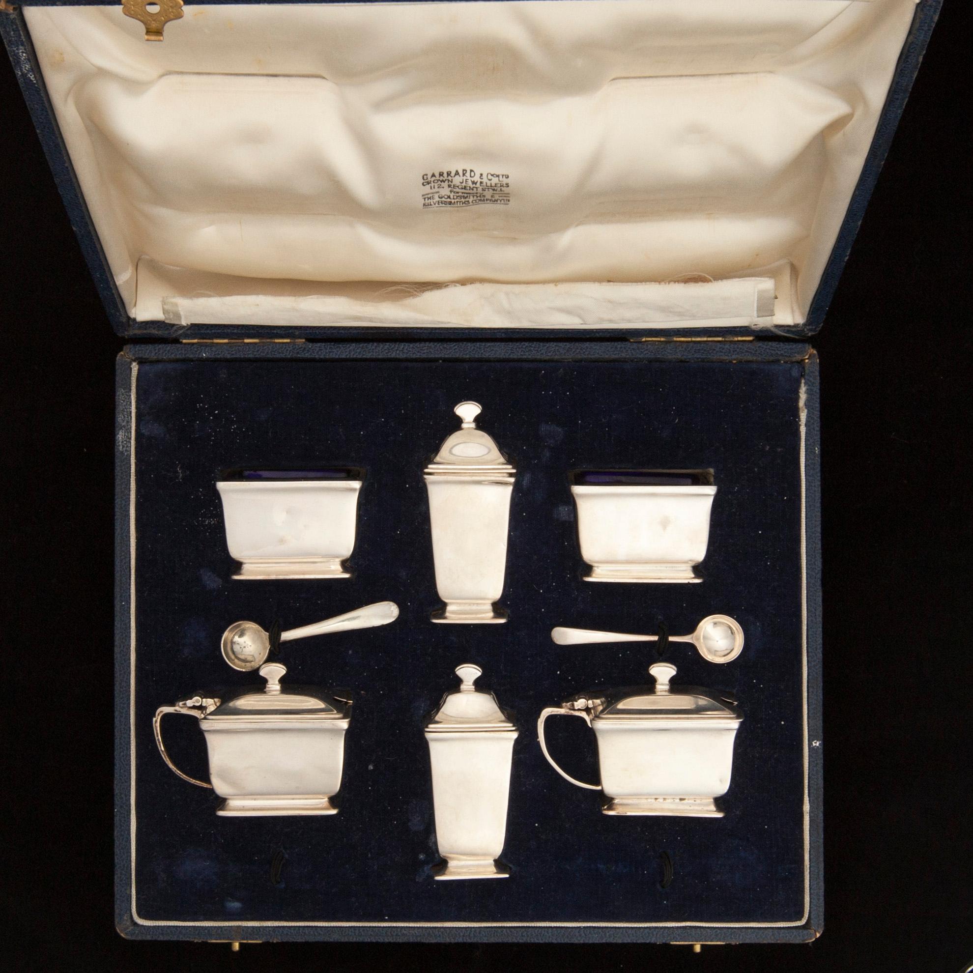 FRUKOSTSET, totalt 8 delar, silver, The Goldsmiths and Silversmiths Co, Birmingham 1900-talets mitt.