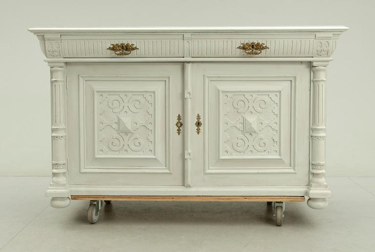 SKÄNK, nyrenässans, 1800-talets slut.