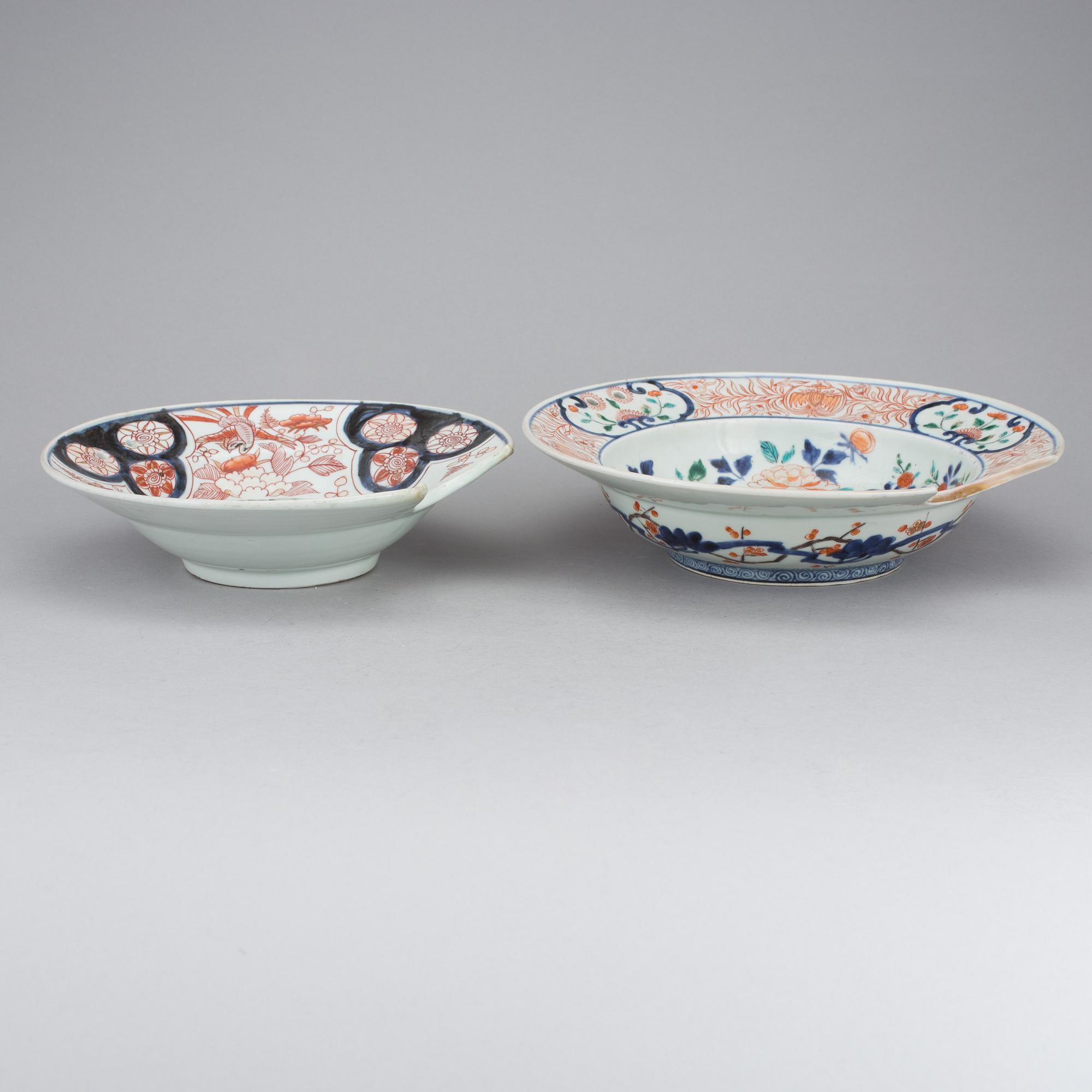RAKFAT, 2 st, porslin, Japan, 1800-tal.