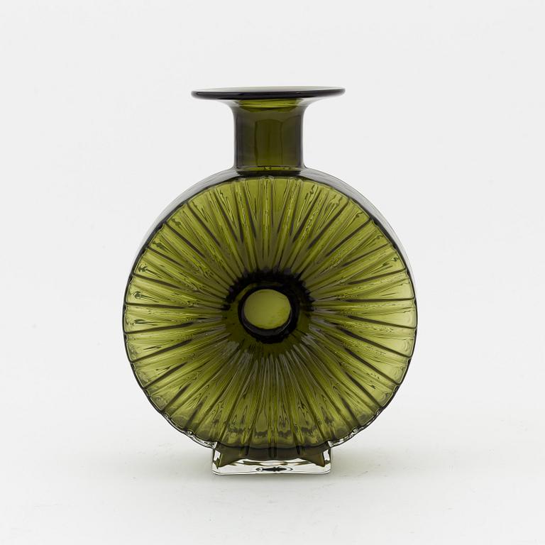 Helena Tynell, flaska "Solflaskan" Riihimäen Lasi Oy. I produktion 1964-1974.