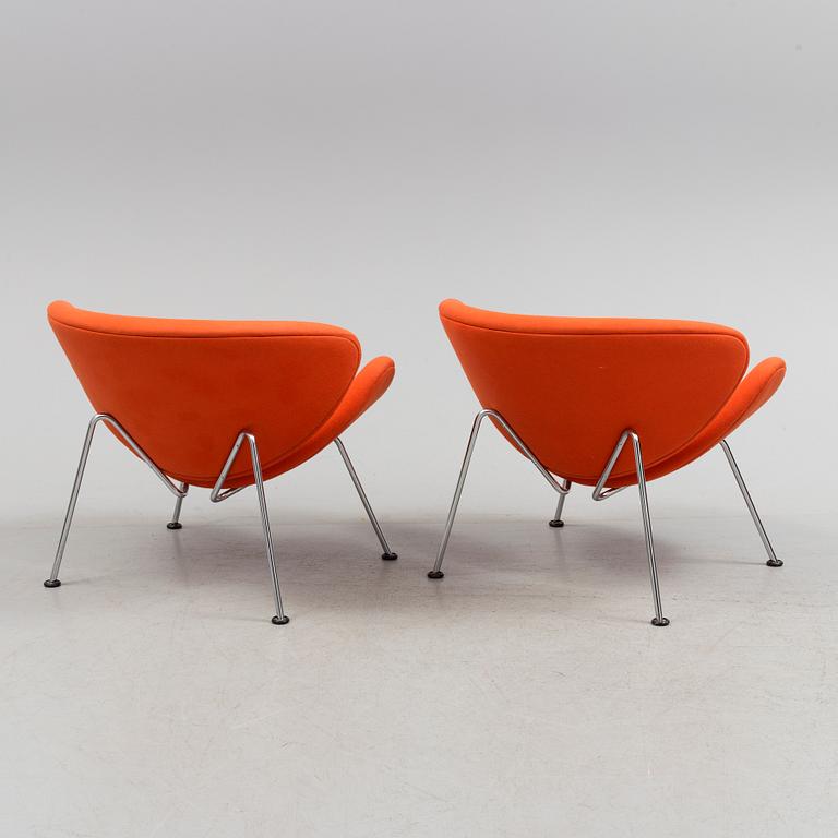 A pair of second half fhe 20th century Pierre Paulin "Orange Slice" chairs from Artifort,