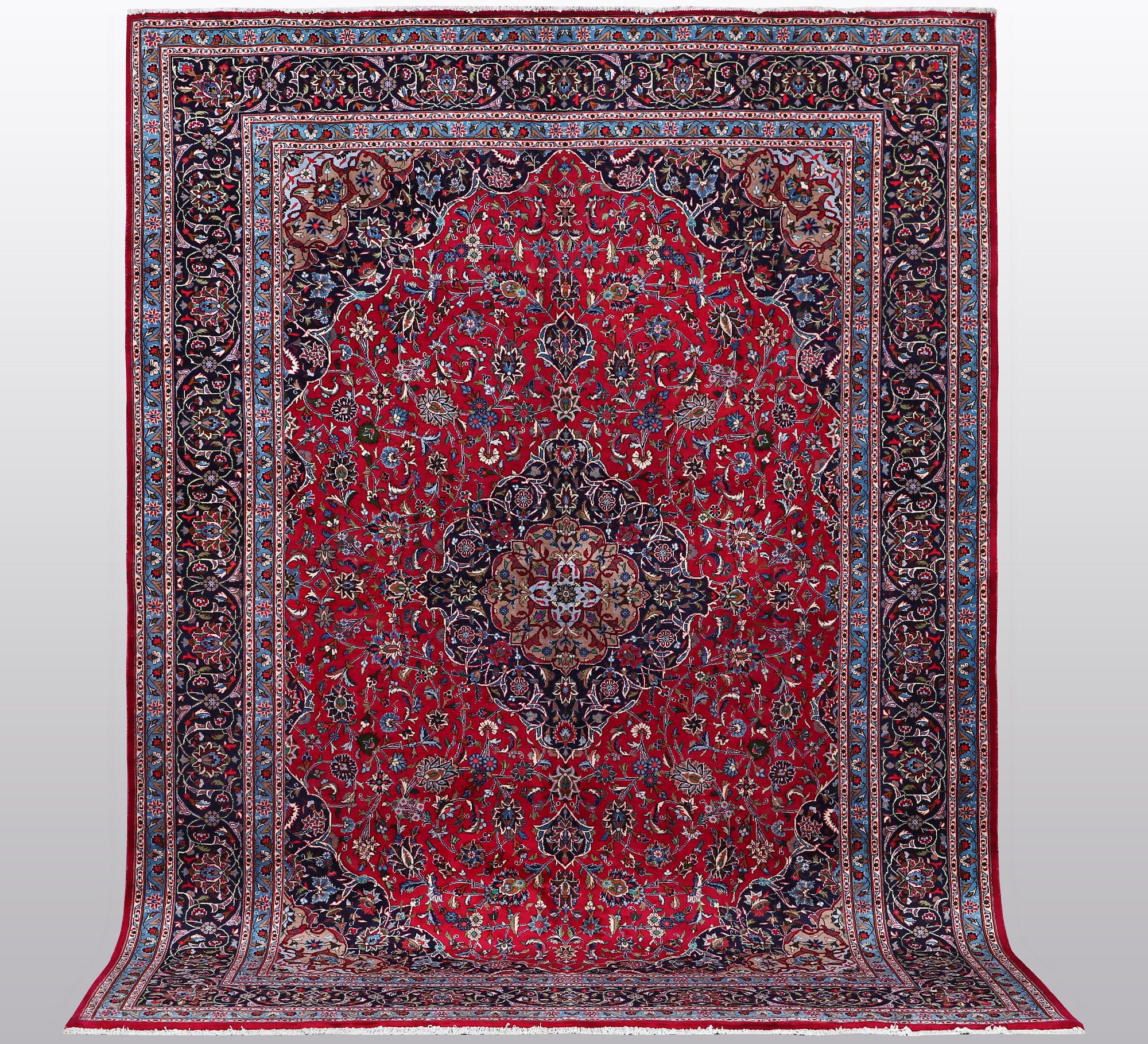 Matto, Mashad, ca 395 x 295 cm.