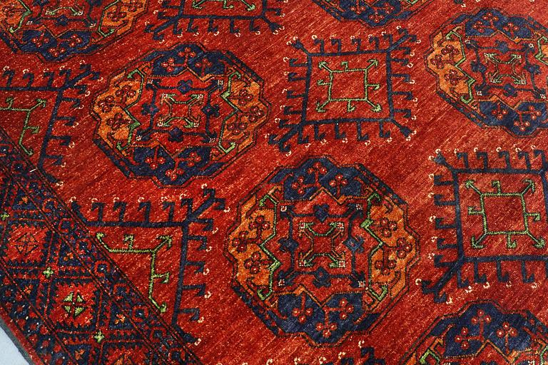 An Afghan carpet, ca 285 x 253 cm.