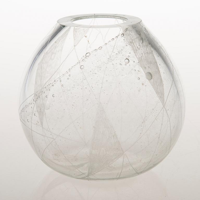 TIINA NORDSTRÖM, konstglas, "Network", signerad Tiina Nordström Iittala 1995.