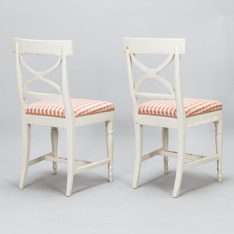 Four early 19th century chairs 'Bellman chairs'.