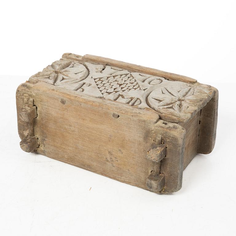 Folk art, 5 pieces, 17th-/18th century.