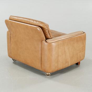 A lounge chair by Vatne Möbler, Norway, from the latter half of the 20th century.