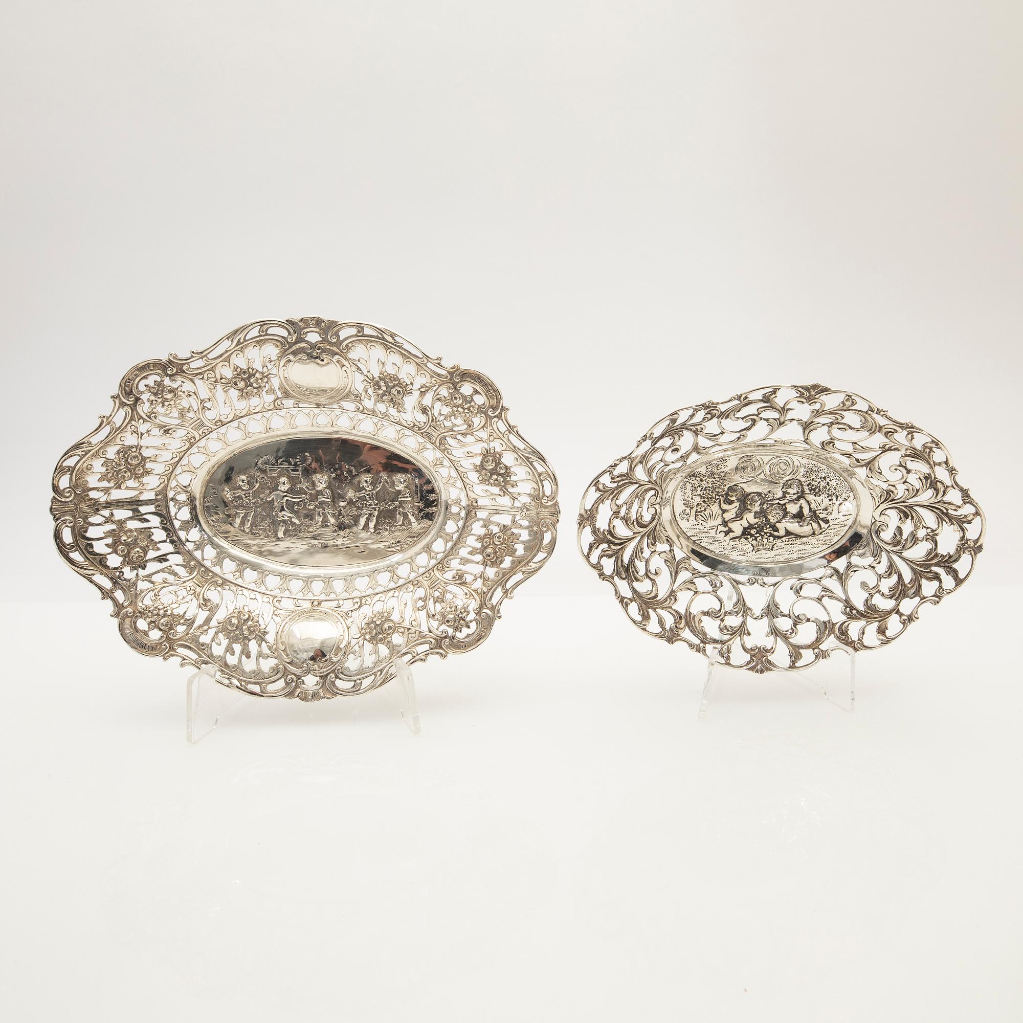 Fat/ Bowls, 7 pieces, silver, 20th century.